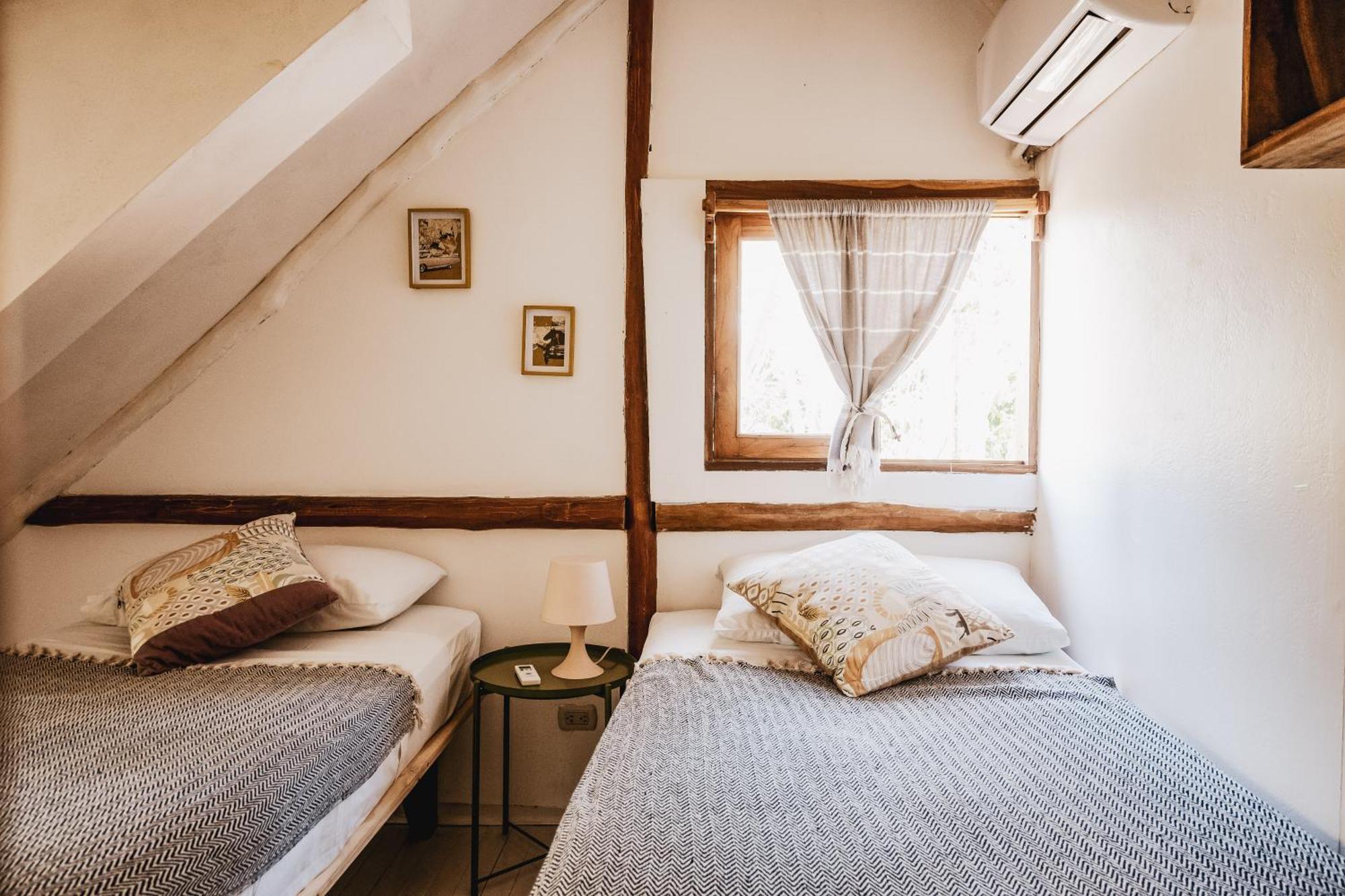 Griss Lodge & Spa Playa Santa Teresa  エクステリア 写真